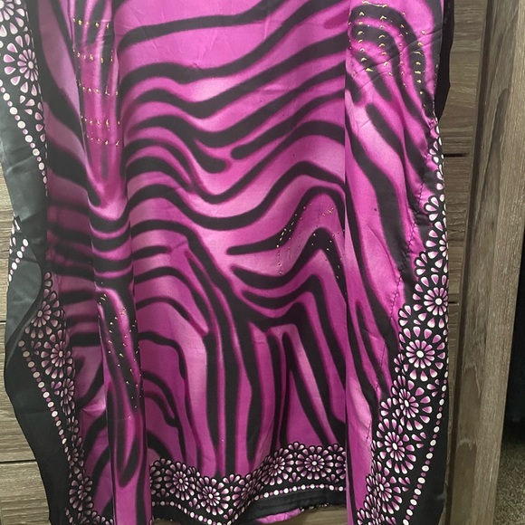 Caftan - Picture 4 of 14